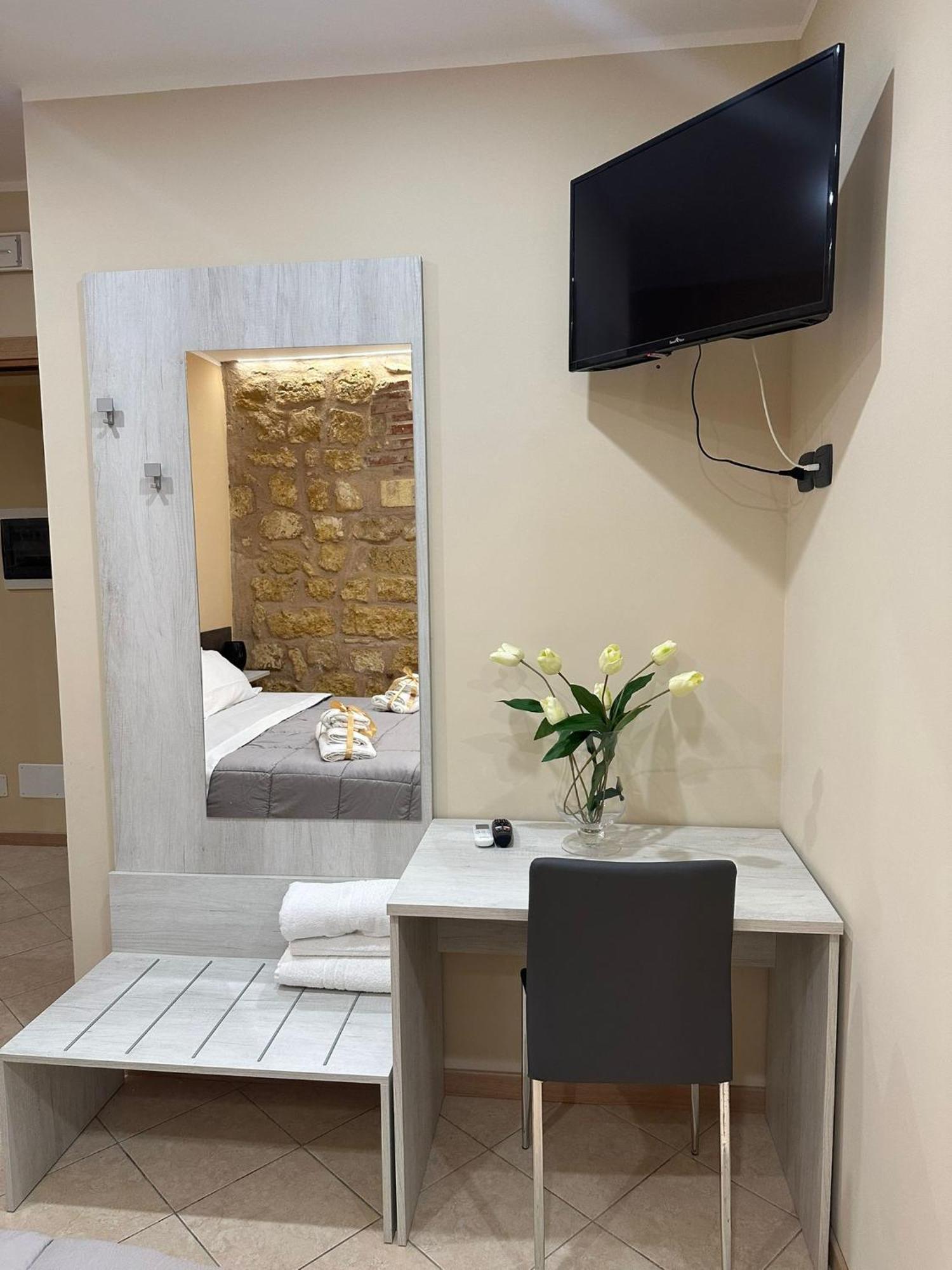 Kalgheros Luxury Rooms Agrigento Dış mekan fotoğraf